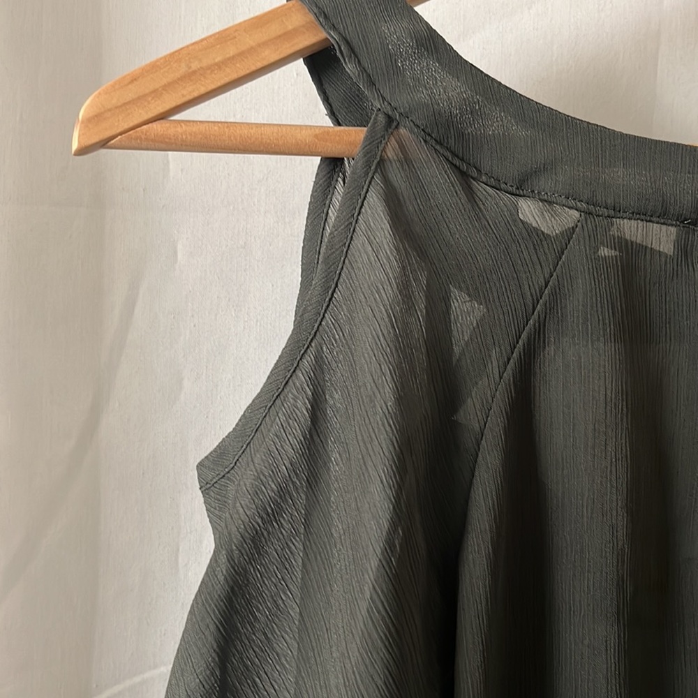 Open-Shoulder Blouse - Picture 5 of 5